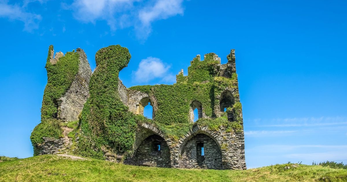 The ruins of Ballycarbery Castle, Cahersiveen, Ireland